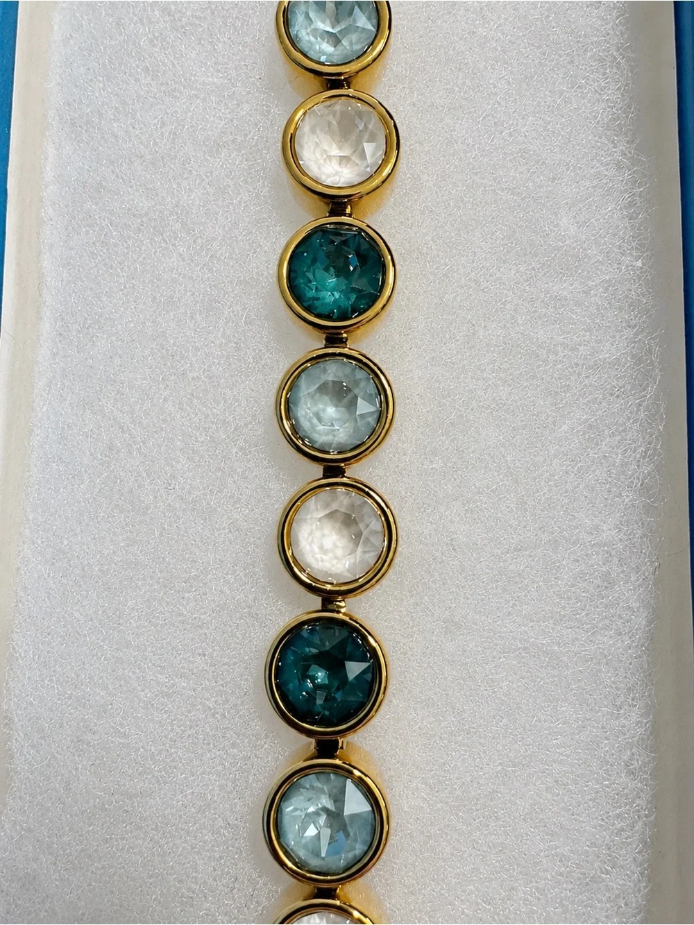 ✨ Touchstone Crystal Evergreen Ice Bracelet  ✨